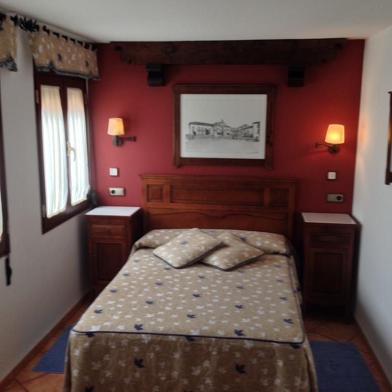 Hospederia Ana Pilar Hotel Porcuna Cameră foto